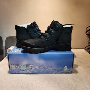Easy Dry Black Boots